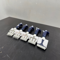 Gilson Multi Chanel Pipettes Quantity 5 image 1